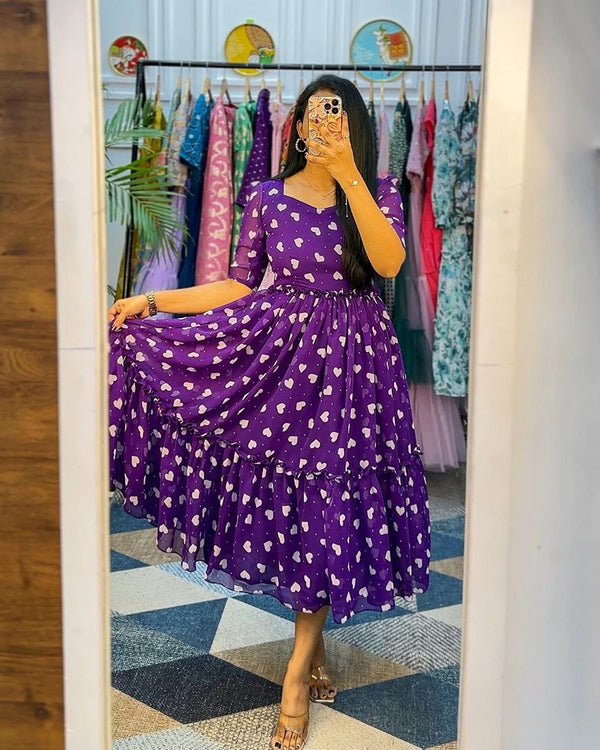 Elegant Purple Heart-Patterned Midi Dress with Half Sleeves