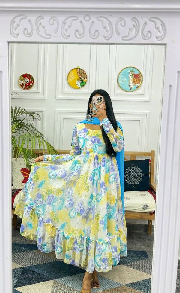 Lunching Maxy Gown With Dupatta